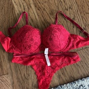 Victoria’s Secret Bra/Panty Set